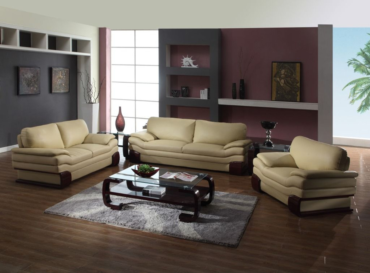 Antonello Sofa and Loveseat Set in Leather