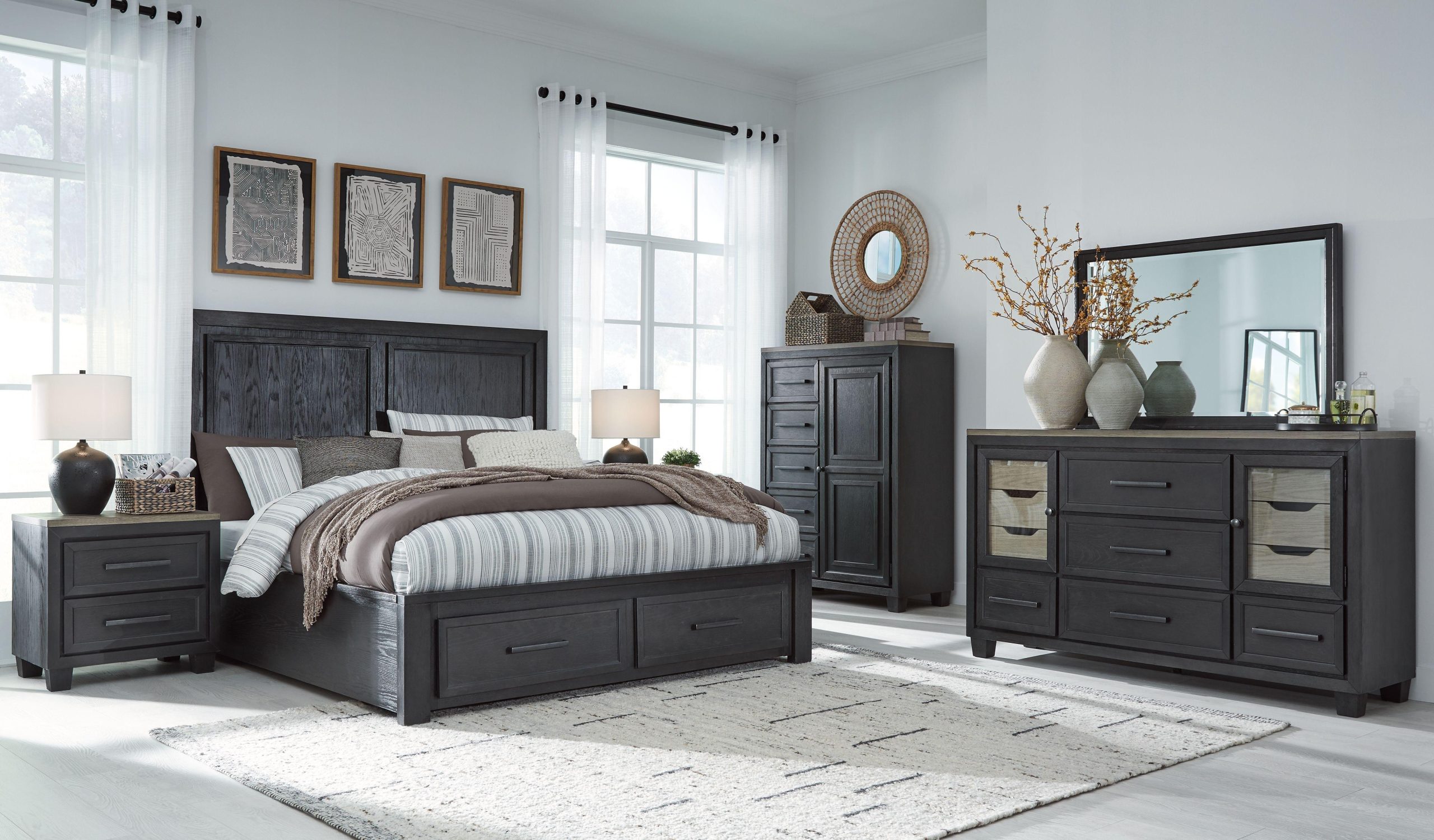 Ashley Foyland – Black / Brown – 5 Pc. – Dresser, Mirror, Queen Panel Storage Bed