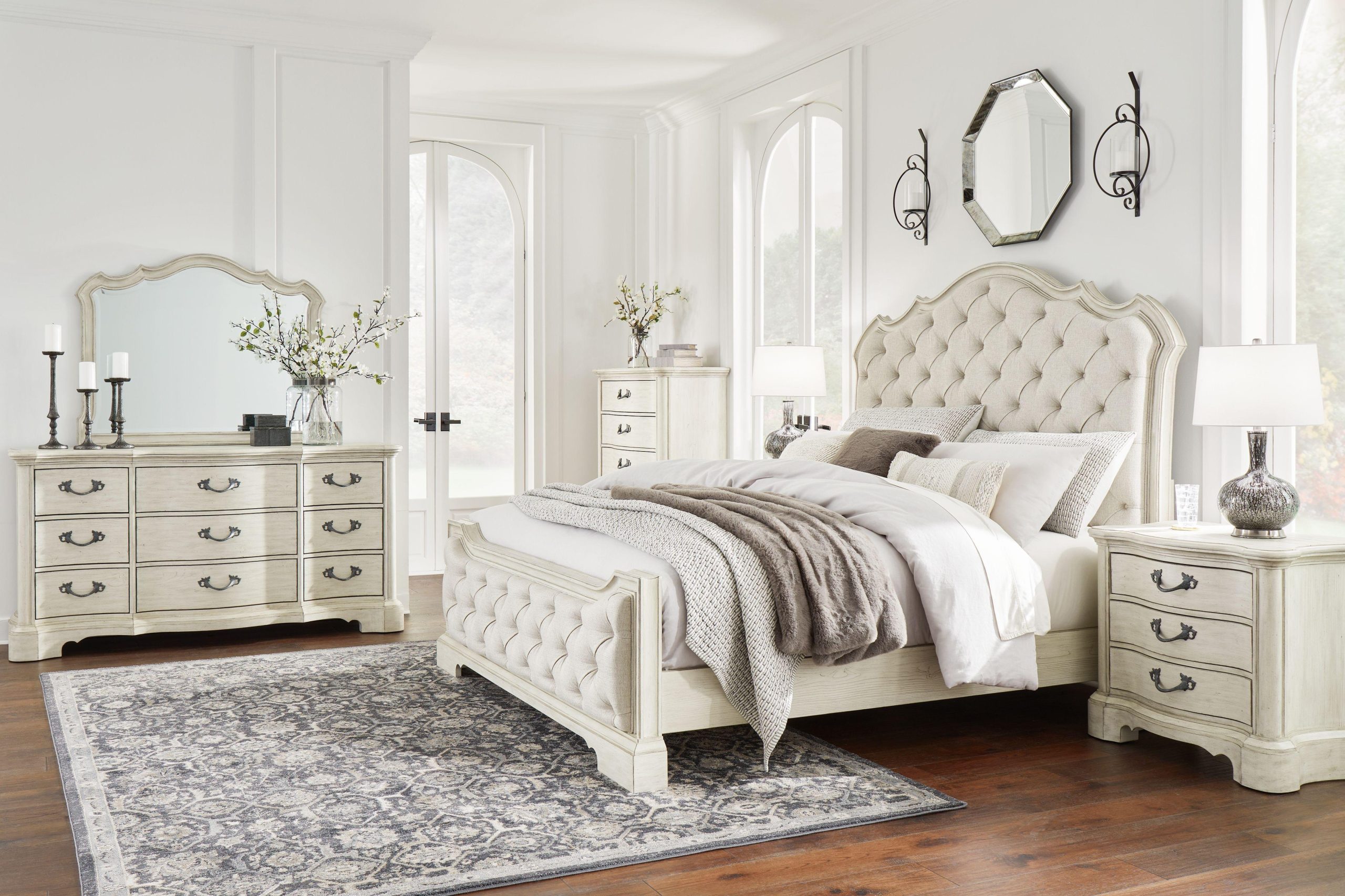 Ashley Arlendyne – Antique White – 5 Pc. – Dresser, Mirror, King Upholstered Bed