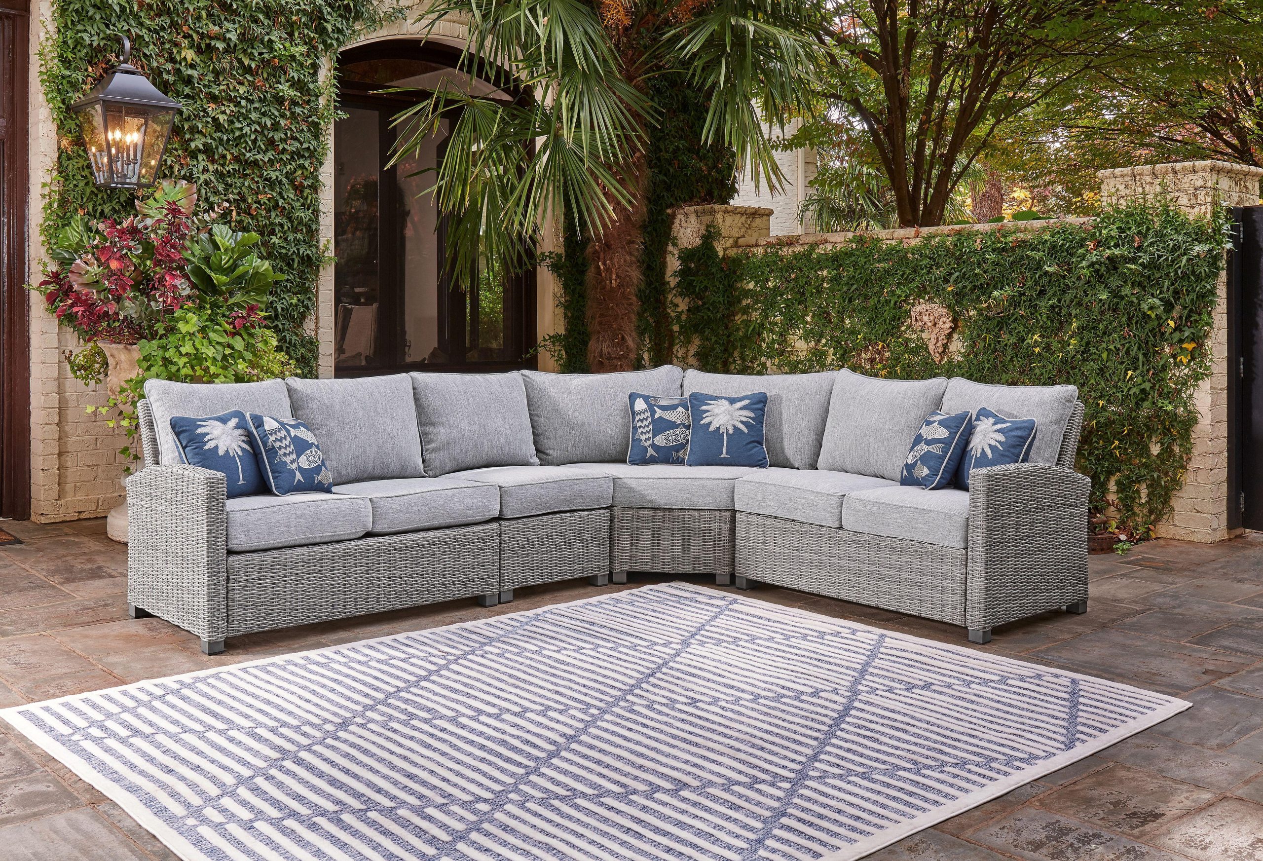 Ashley Naples Beach – Light Gray – 4 Pc. – Sectional Lounge