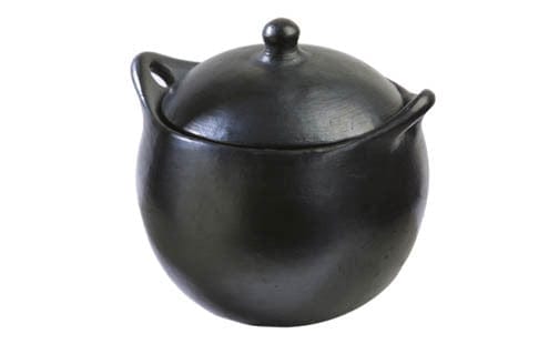 Authentic Chamba Soup & Bean Pot – Elegant, All-Natural Black Clay Pot with Cover for Slow, Even Cooking – Stovetop & Oven Safe – Handmade in Colombia